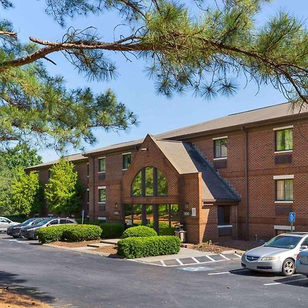 Extended Stay America Suites - Raleigh - Cary - Harrison Ave Kültér fotó