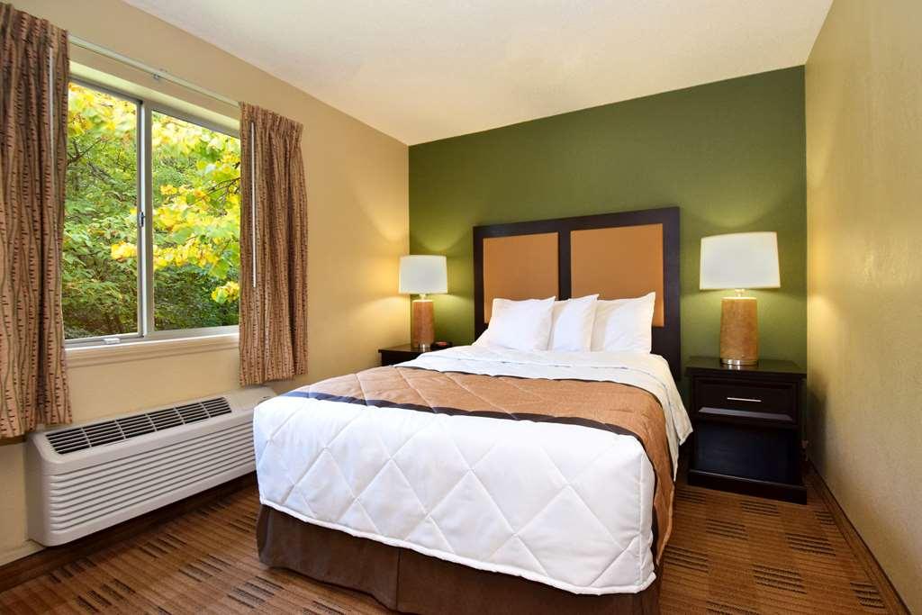 Extended Stay America Suites - Raleigh - Cary - Harrison Ave Szoba fotó