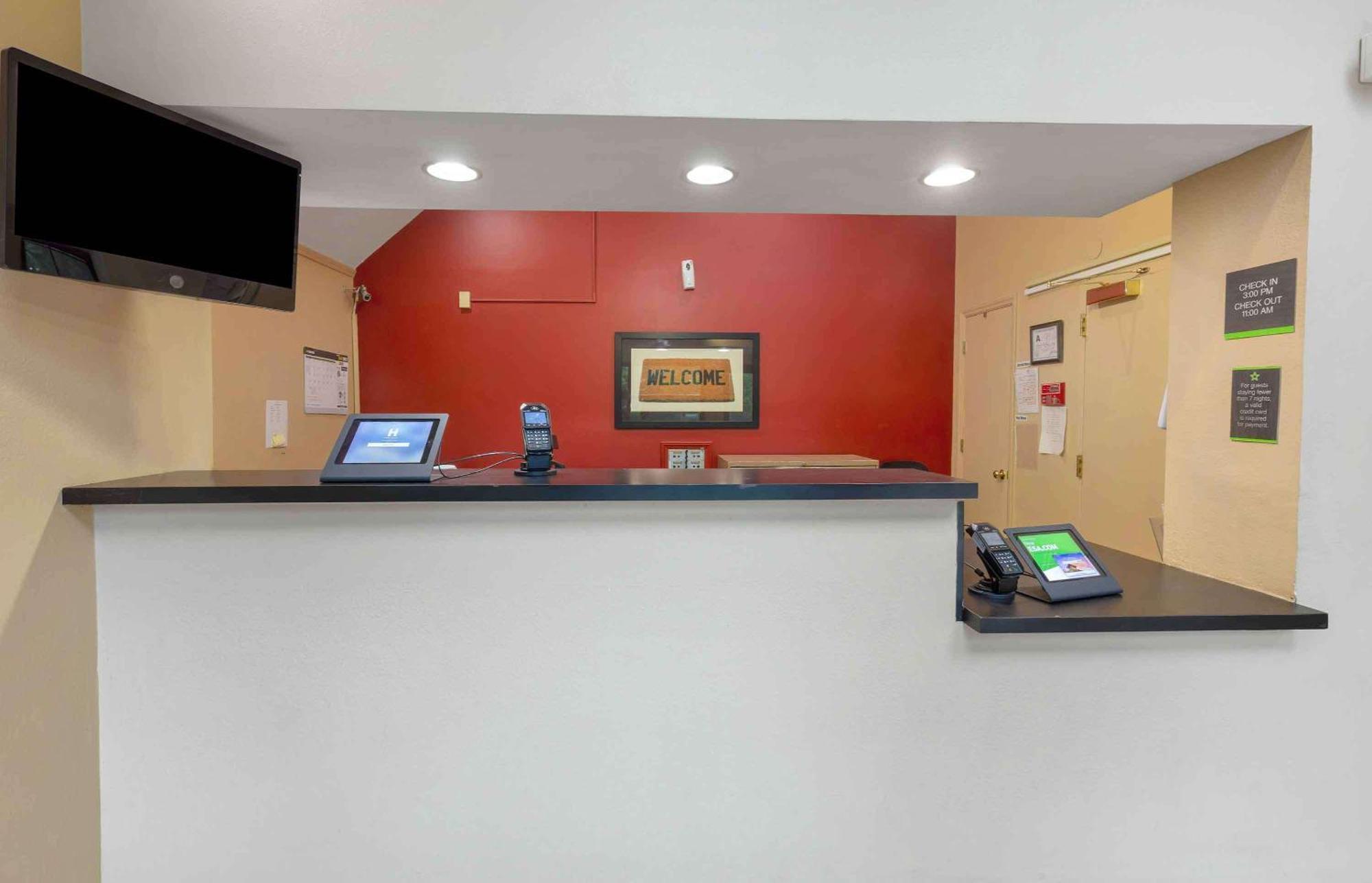 Extended Stay America Suites - Raleigh - Cary - Harrison Ave Kültér fotó