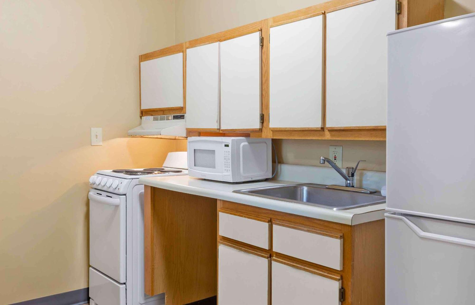 Extended Stay America Suites - Raleigh - Cary - Harrison Ave Kültér fotó