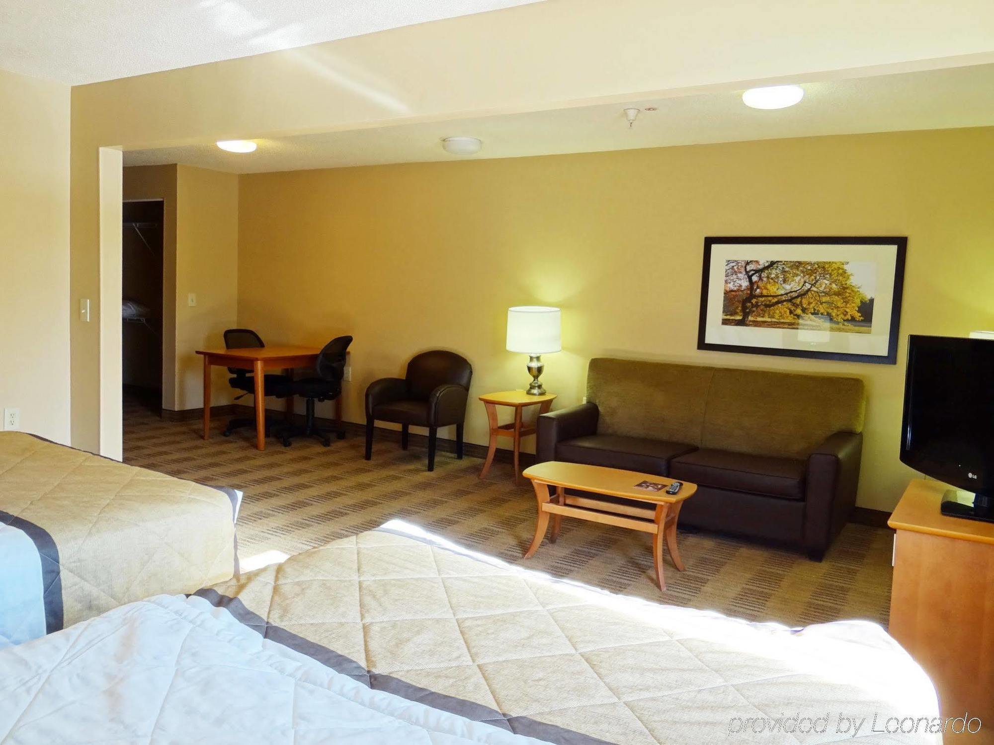 Extended Stay America Suites - Raleigh - Cary - Harrison Ave Kültér fotó