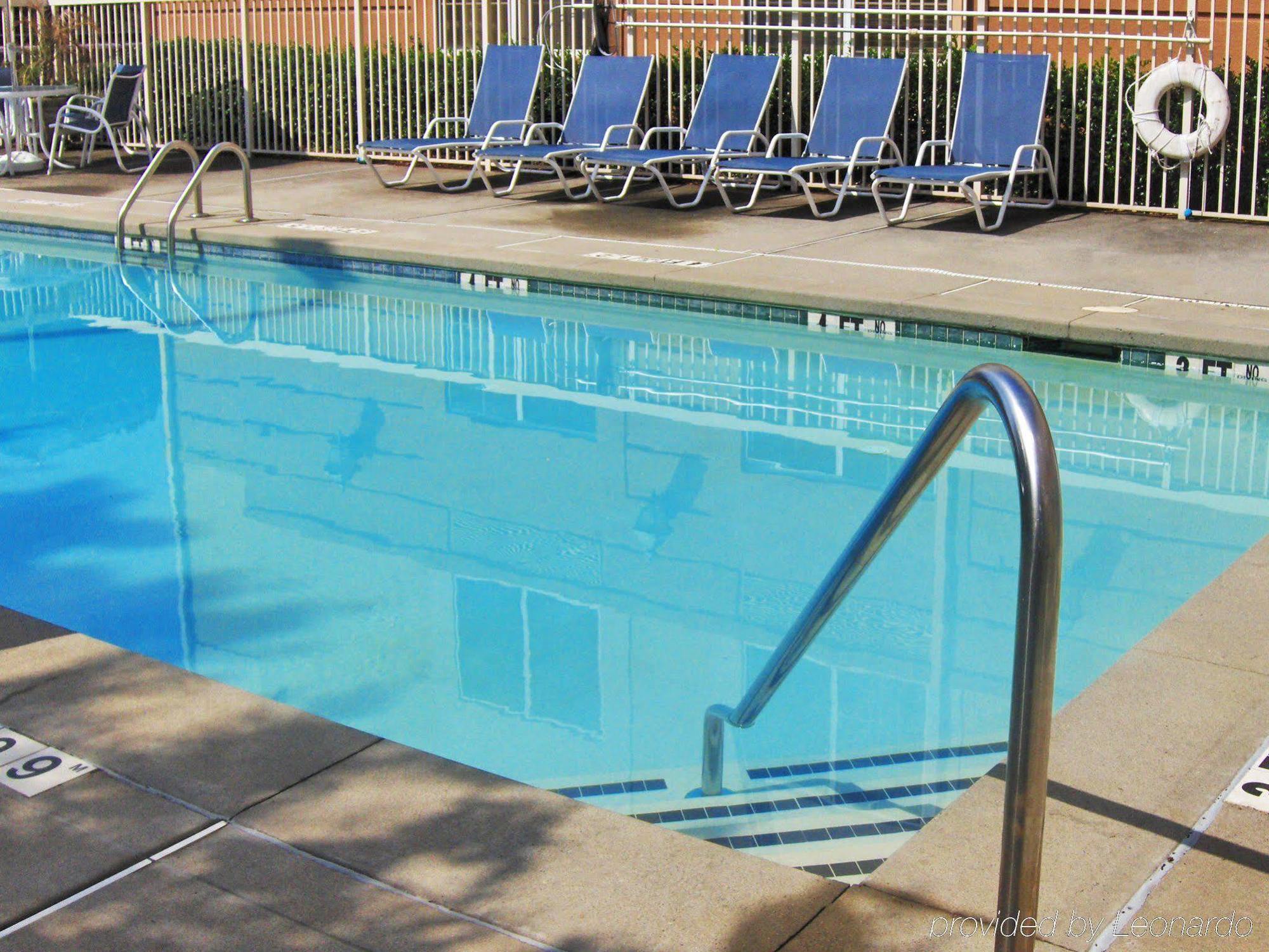Extended Stay America Suites - Raleigh - Cary - Harrison Ave Kültér fotó
